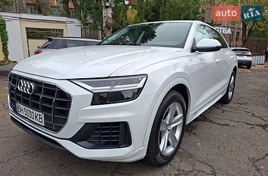 Audi Q8  2019