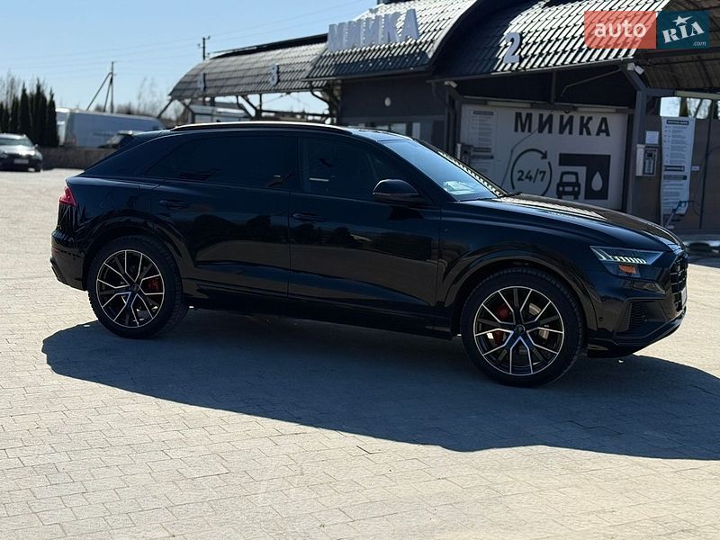 Позашляховик / Кросовер Audi Q8 2019 в Почаєві