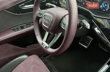 Audi Q8 2023