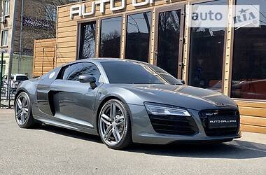 Audi R8 V10 2013