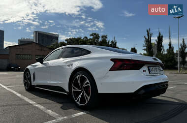 Audi RS e-tron GT  2023