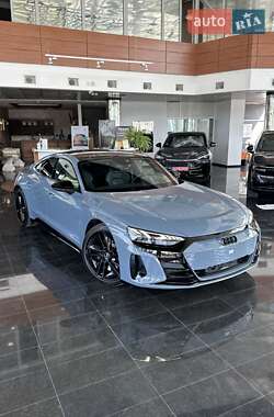 Audi RS e-tron GT  2023
