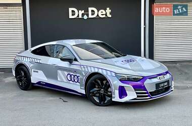 Audi RS e-tron GT  2024
