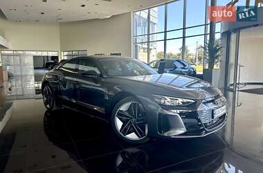 Audi RS e-tron GT 2023