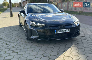 Audi RS e-tron GT  2024
