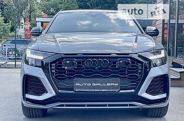 Audi RS Q8  2021