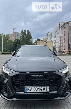 Audi RS Q8  2021