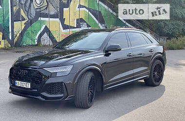 Audi RS Q8  2020