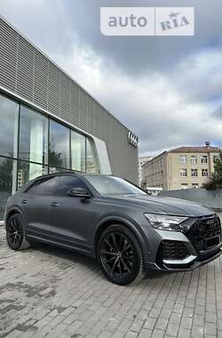 Audi RS Q8  2021