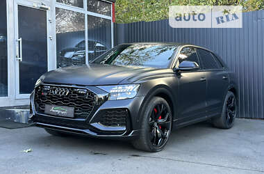 Audi RS Q8  2021