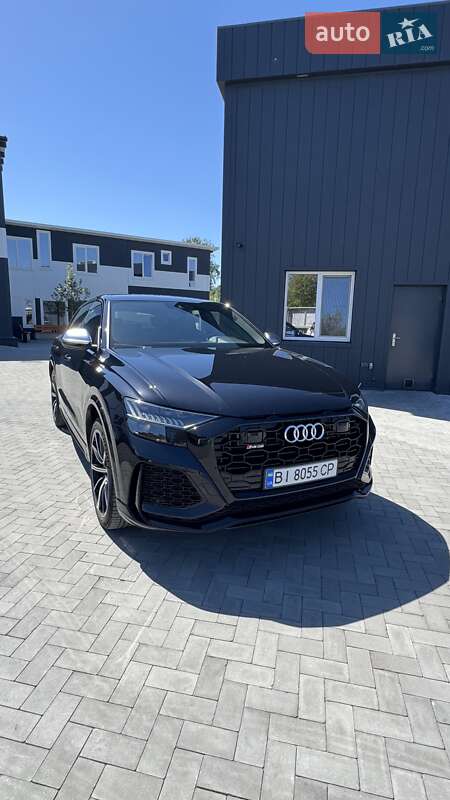 Audi RS Q8