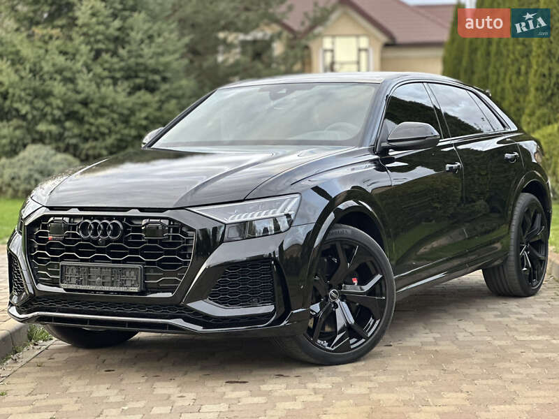 Audi RS Q8
