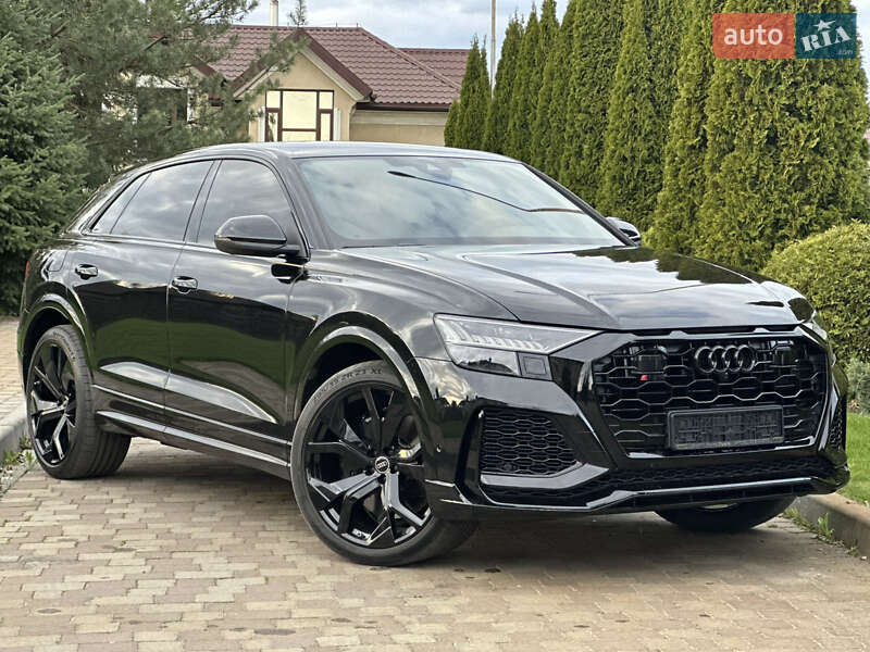 Audi RS Q8