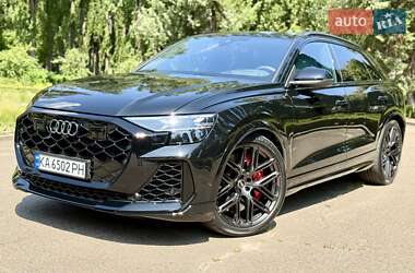 Audi RS Q8  2025