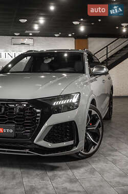 Audi RS Q8  2023