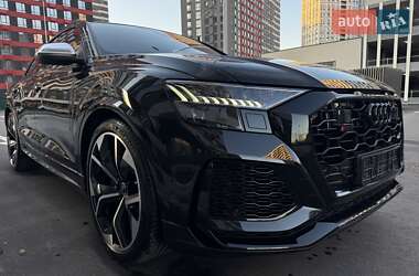 Audi RS Q8  2023
