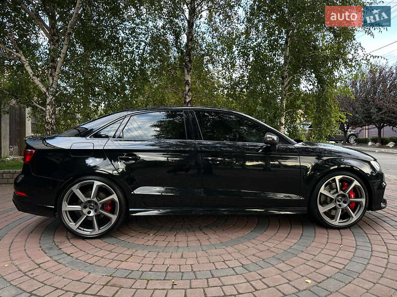 Седан Audi RS3 2018 в Запорожье фото 23 Седан Audi RS3 2018 в Запорожье