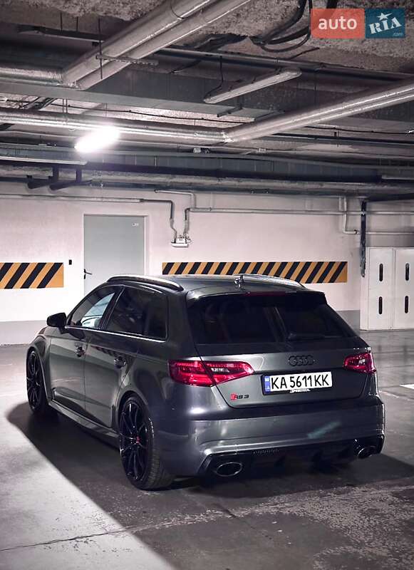 Седан Audi RS3 2016 в Києві фото 4 Седан Audi RS3 2016 в Києві