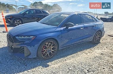 Audi RS3  2025