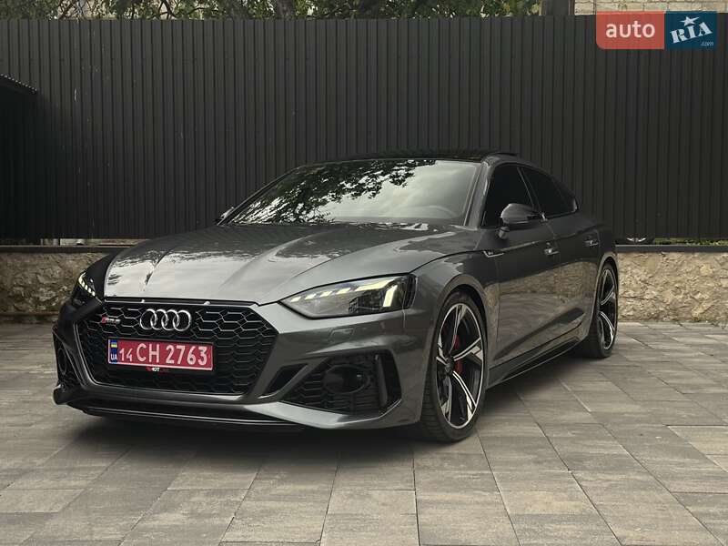 Audi RS5