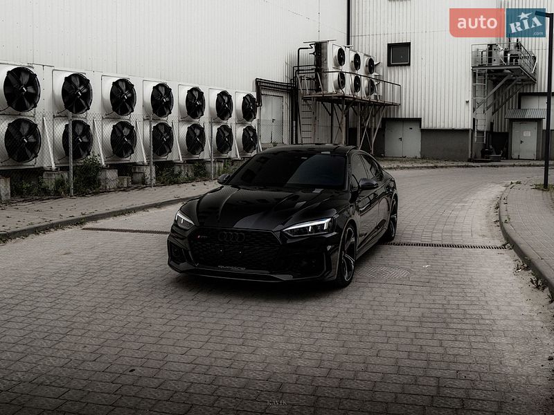 Купе Audi RS5 2018 в Львове