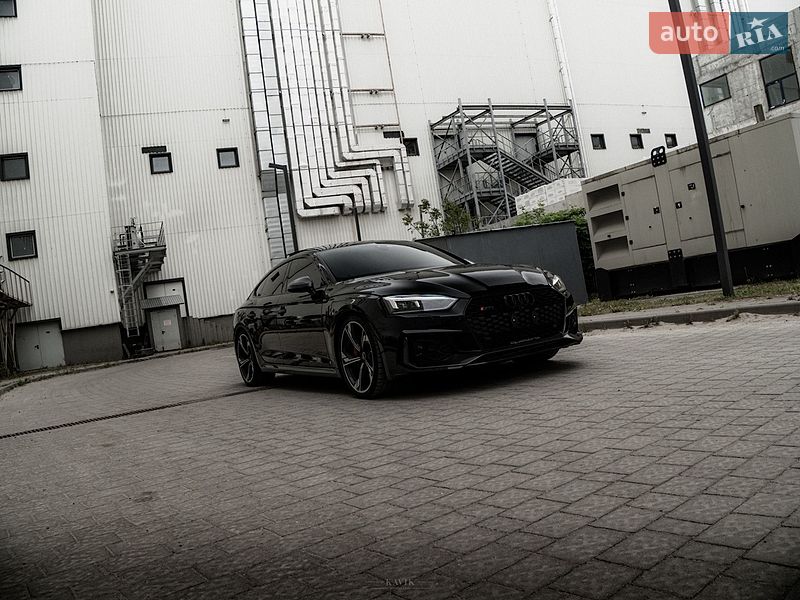 Купе Audi RS5 2018 в Львове