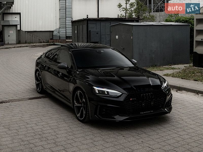 Купе Audi RS5 2018 в Львове