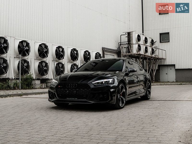 Купе Audi RS5 2018 в Львове