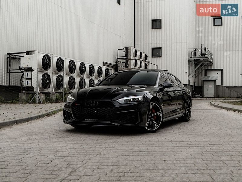 Купе Audi RS5 2018 в Львове