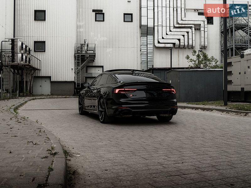 Купе Audi RS5 2018 в Львове