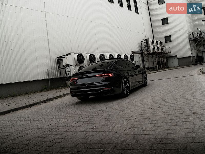 Купе Audi RS5 2018 в Львове