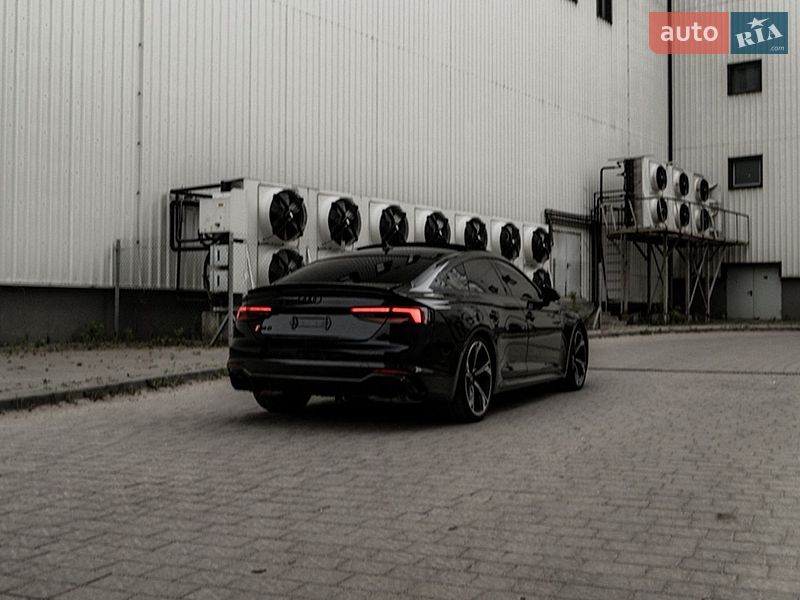 Купе Audi RS5 2018 в Львове