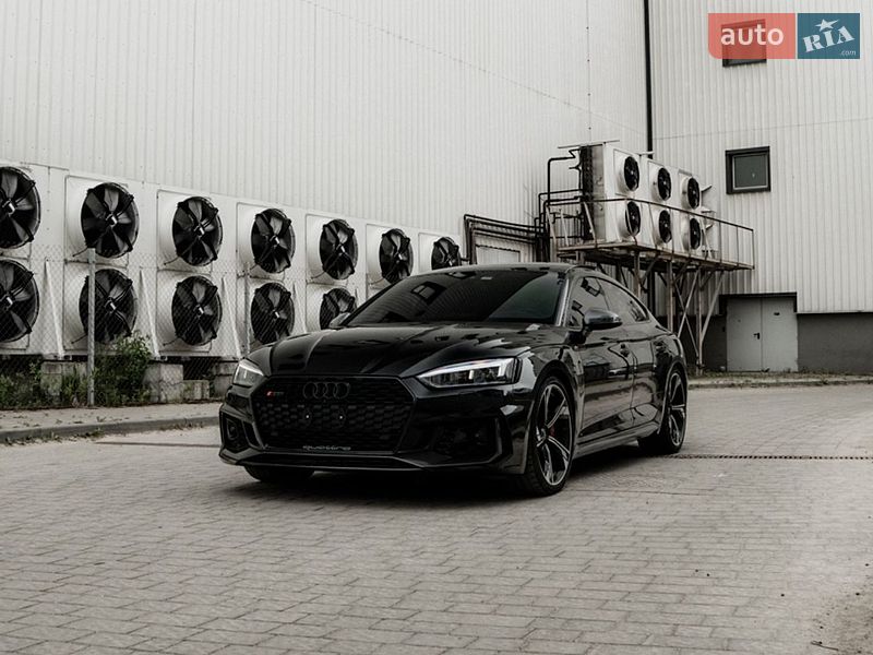 Купе Audi RS5 2018 в Львове