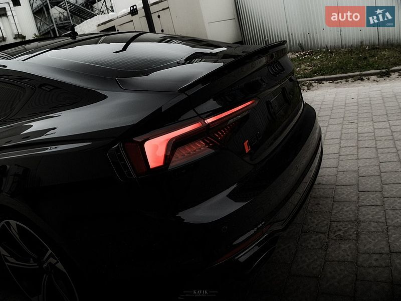 Купе Audi RS5 2018 в Львове