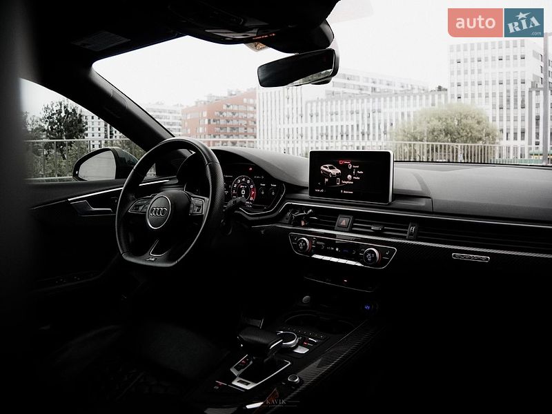 Купе Audi RS5 2018 в Львове