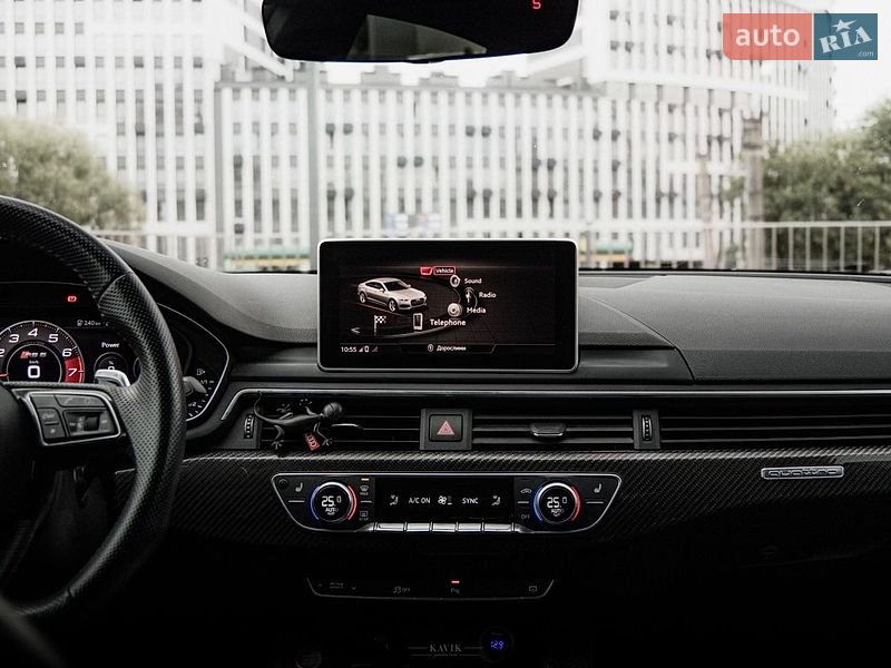 Купе Audi RS5 2018 в Львове