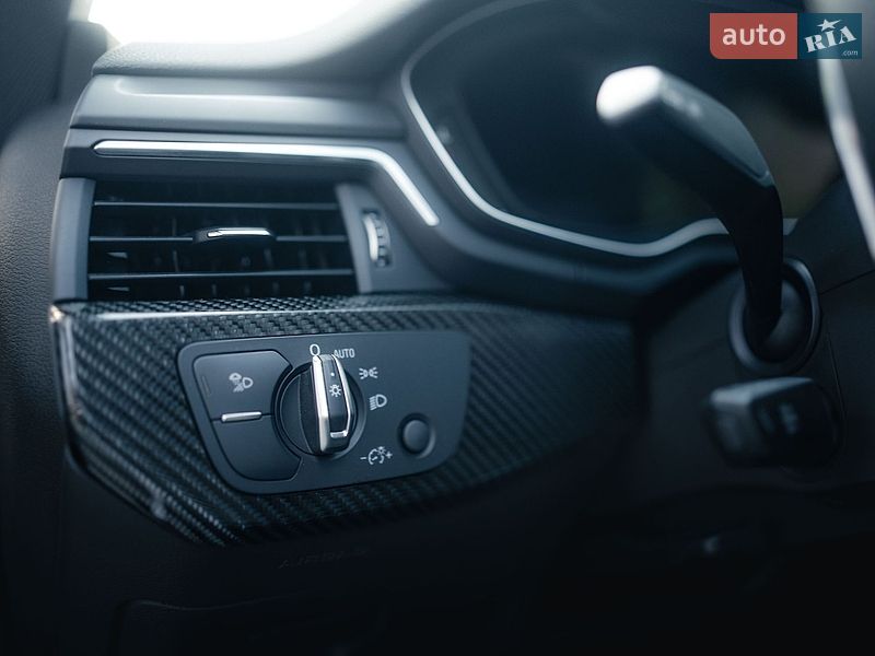 Купе Audi RS5 2018 в Полтаве