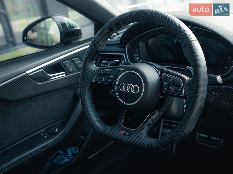 Купе Audi RS5 2018 в Полтаве