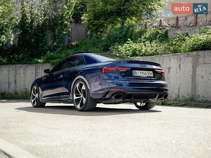 Купе Audi RS5 2018 в Полтаве