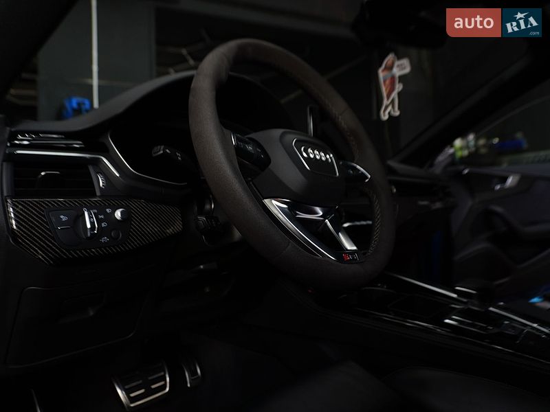 Купе Audi RS5 2023 в Киеве