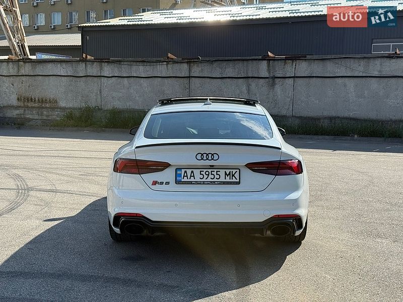 Купе Audi RS5 2019 в Киеве фото 5 Купе Audi RS5 2019 в Киеве