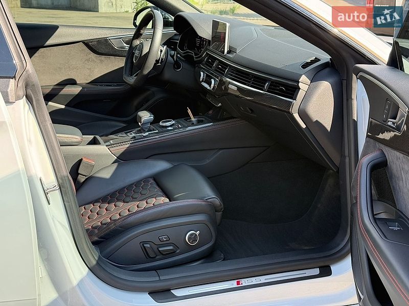 Купе Audi RS5 2019 в Киеве фото 19 Купе Audi RS5 2019 в Киеве