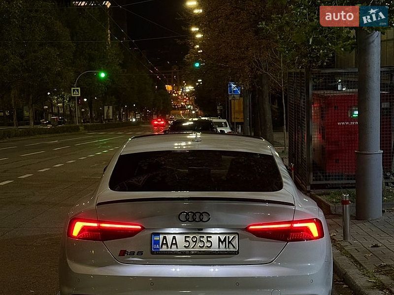 Купе Audi RS5 2019 в Киеве фото 30 Купе Audi RS5 2019 в Киеве