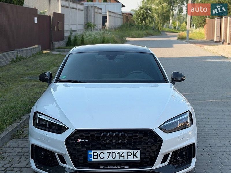 Купе Audi RS5 2018 в Києві фото 3 Купе Audi RS5 2018 в Києві