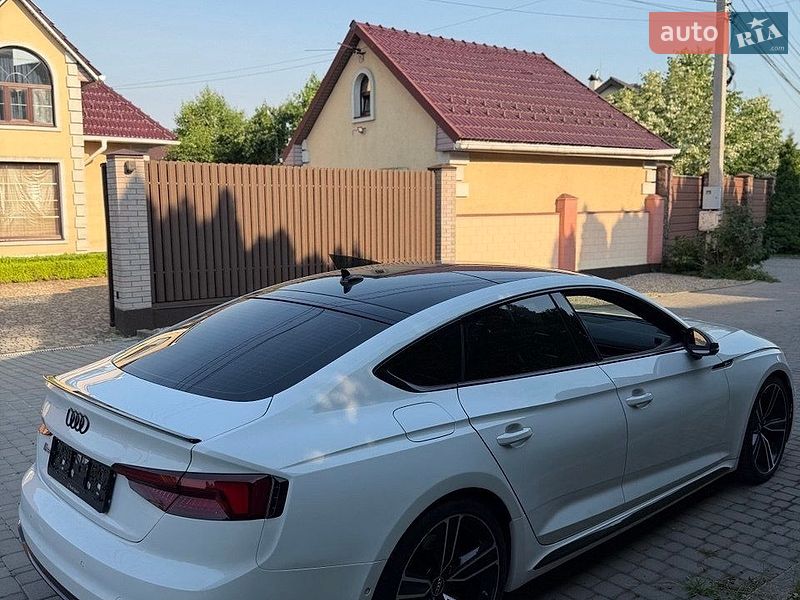 Купе Audi RS5 2018 в Києві фото 4 Купе Audi RS5 2018 в Києві