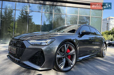 Audi RS6  2023