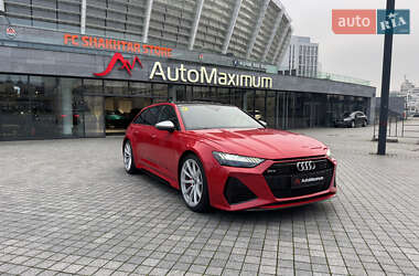 Audi RS6  2021