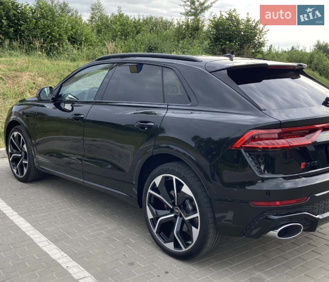 2022 Audi RS Q8 - фото 1