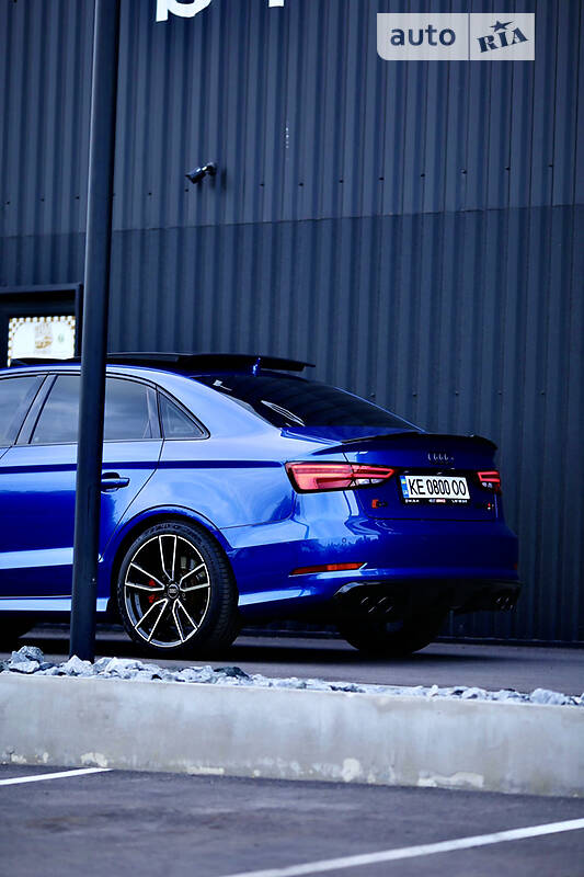 Седан Audi S3 2014 в Києві