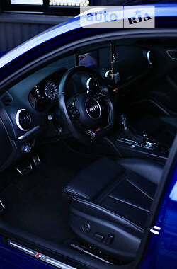 Седан Audi S3 2014 в Києві